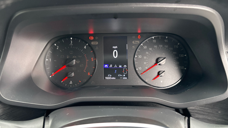 Nissan Primastar 28 L1 Diesel 2.0 dCi 130ps H1 Tekna Van